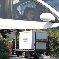 Muka Sedih Kristen Stewart saat Robert Pattinson Angkut Barang dari Rumah
