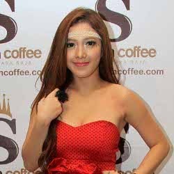 Masih Jomblo, Zahra Jasmine Ajak Kakak Nonton Final Liga Champions