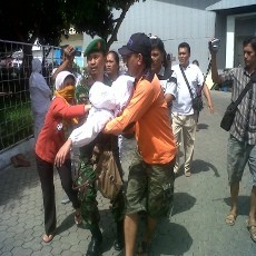 Buruh Pabrik Pengolahan Udang Pingsan Keracunan Gas Amoniak