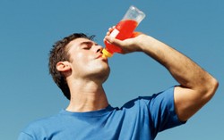 Mau Berolahraga? Sebaiknya Konsumsi 7 Minuman Ini!
