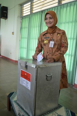 Ganjar Menang, Siapa Cagub Pilihan Rustriningsih?