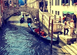 Jalanan Seindah Lukisan di Eropa