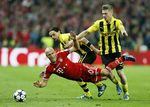 Bayern Angkat Trofi Liga Champions