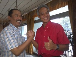 Menang Versi Quick Count, Cagub Ganjar Sambangi Pesaingnya