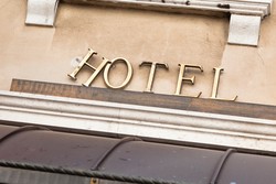 8 Tanda Anda Menginap di Hotel yang Buruk