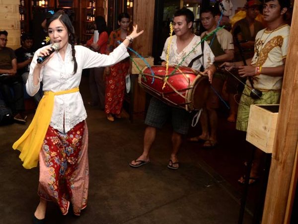 Soekma Djaja Lestarikan Gambang Kromong