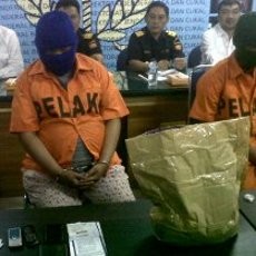 Salah Satu Tersangka Sabu Juanda Hamil 7 Bulan