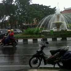 Surabaya Diprediksi Diguyur Hujan Hingga Sore Nanti