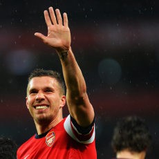 Masa Depannya Dispekulasikan, Podolski Tetap Setia Arsenal