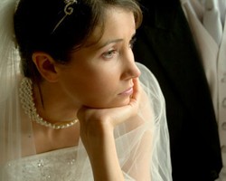 Perlukah Undang Mantan Kekasih ke Pesta Pernikahan?