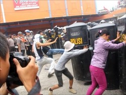 Eksekusi Lahan dan Bangunan di Deli Serdang Berujung Bentrok