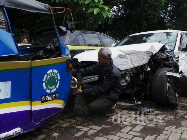 Audi versus Bajaj, Audi Ringsek