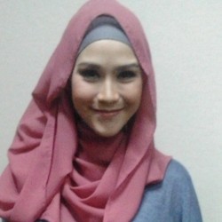 Zaskia Mecca: Aku Butuh Mas Hanung Saat Malam dan Tidur