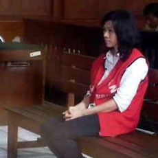 Keyko Si Ratu Germo Akhirnya Menghirup Udara Bebas