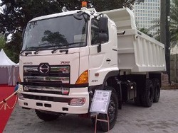 Hino Profia Series Dipatok 350 Unit di 2013