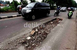 Jalan Berlubang di Pantura, Kementerian PU Kebut Perbaikan Sebelum Puasa