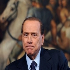 Bunuh Diri, Pria Italia Minta Berlusconi Menjaga Keluarganya