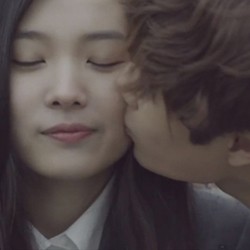 Yoon Sohee, Perempuan yang Dicium EXO di Teaser Wolf 2