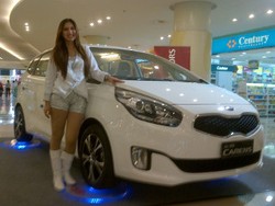 5 Fitur Andalan KIA Carens