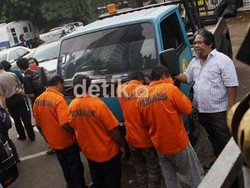 Derek Liar Seperti Teroris yang Meneror Pengendara