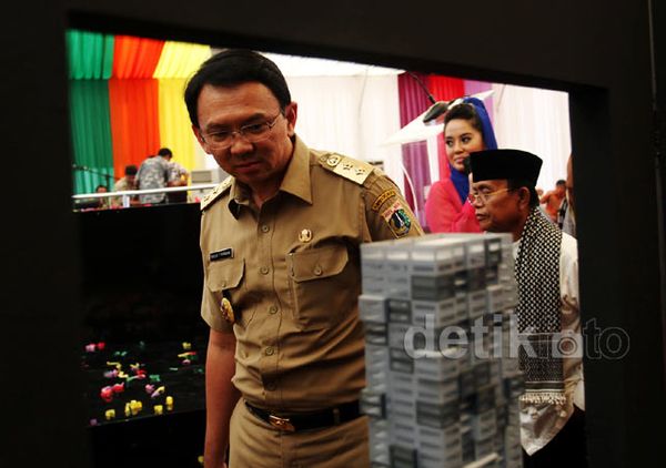 Ahok Resmikan Gedung Bergaya Betawi