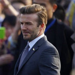 David Beckham & Chef Gordon Ramsay Buka Restoran di Las Vegas 