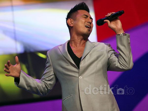 Rio Febrian Hibur Para Atlet