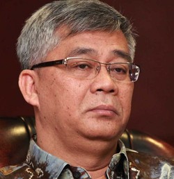 Ketua MK, Macet Jakarta dan Kebebasan Beragama di Indonesia