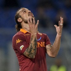 Osvaldo Dicoret Timnas Italia karena Tak Punya Etika