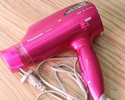 Hanya 5 Menit, Keringkan Rambut dengan Nanoe Hair Dryer