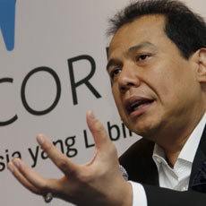 Chairul Tanjung Terima Penghargaan Captain of Industry dari AAAB