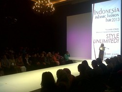 Buka Pameran Busana Muslim, Hatta: Saya Lihat Fashion Show Dulu