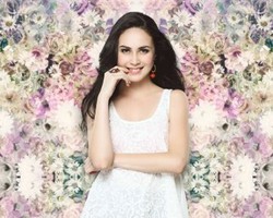 Arumi Bachsin Belajar Berbisnis dengan Buka Manajemen Artis