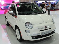 Pekerja Pabrik Fiat Mengamuk