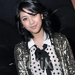 Setelah 4 Tahun, Sherina Siap Keluarkan Album Akustik