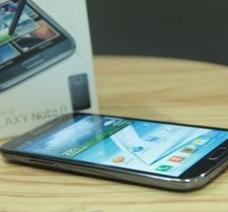 Menebak Spesifikasi Samsung Galaxy Note III