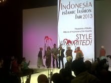 Hatta: Fesyen Adalah Dunia Gemerlap? Itu Keliru