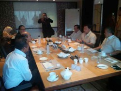 Filipina Tawarkan Dahlan Iskan 120 Ribu Hektar Lahan Sawit