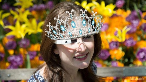 Koleksi Aksesoris Aneh bin Ajaib Google Glass