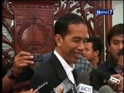Interpelasi Berakhir Penurunan Jokowi?