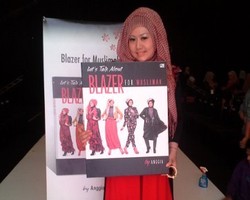 Yuk Tampil Stylish dengan Padu-padan Blazer dan Hijab