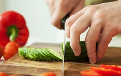 Ini Irisan Sayuran Gaya Prancis: Julienne, Chiffonade dan Brunoise