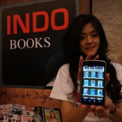 Cyrus Cerry, Ponsel Android Quadcore Bisa TV Analog