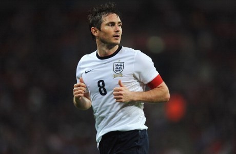 Lampard Ingin Ikuti Jejak Gerrard dan Cole