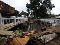 Normalisasi Kali Ciliwung di Depan Istiqlal