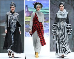 Nuniek Mawardi Desain Busana Muslim Terinspirasi Motif Flanel Skotlandia