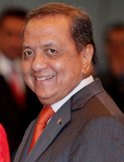 MS Hidayat: Presiden SBY Sudah Setuju Aturan Mobil Murah