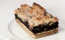 Hmm... Legit Lezat Mohnkuchen dan Streuselschnecken!