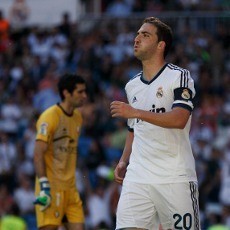 Higuain Berniat Pergi dari El Real