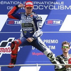 Hat-trick Lorenzo di Mugello